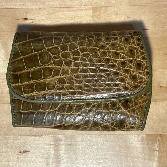 Croc embossed leather trifold vintage wallet - Picture 1 of 9